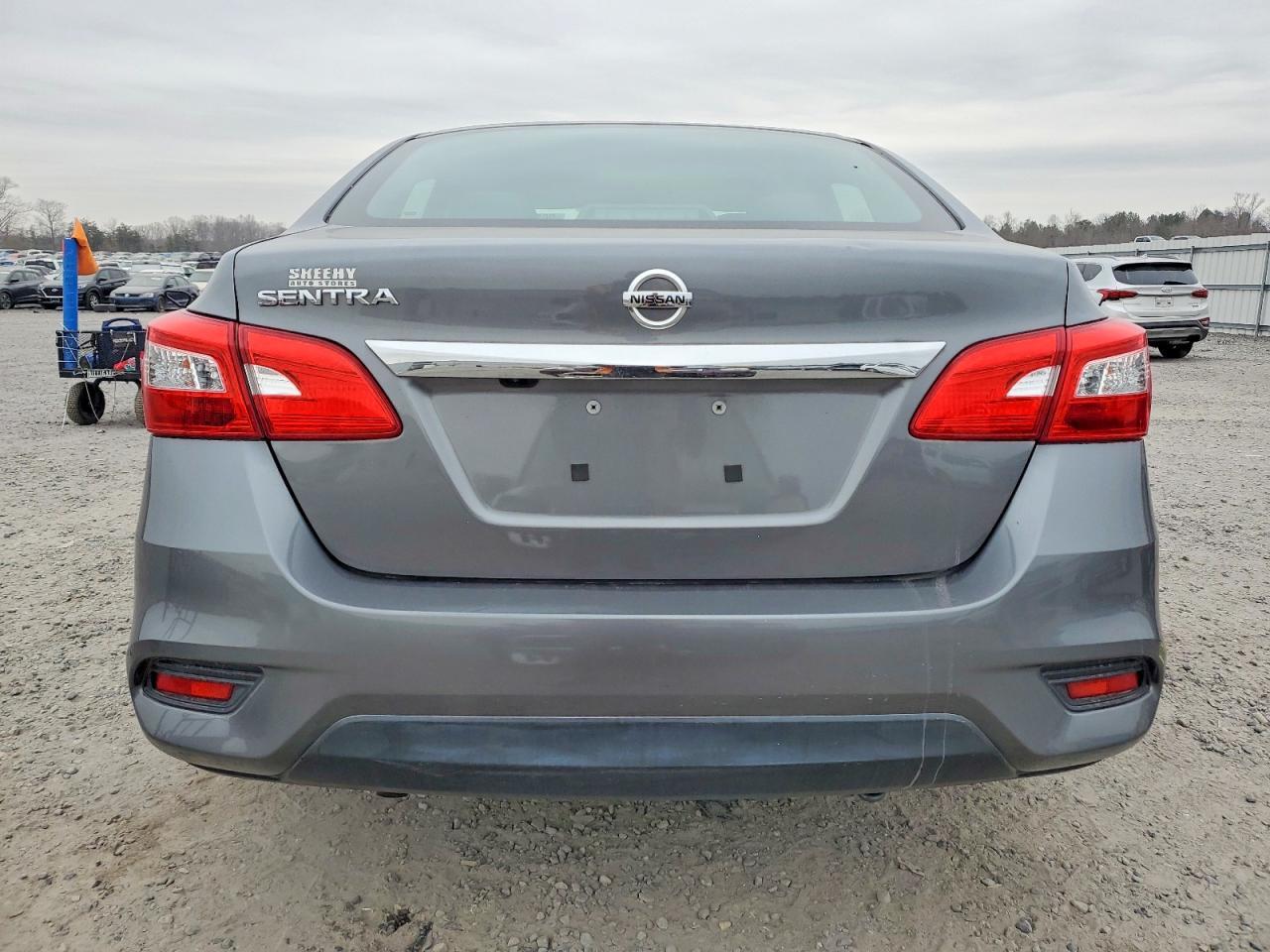2019 Nissan Sentra S - Image 6