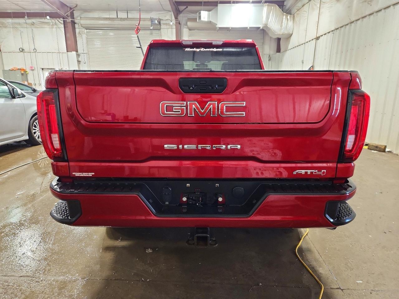 2022 GMC Sierra K2500 At4 - Фото 6