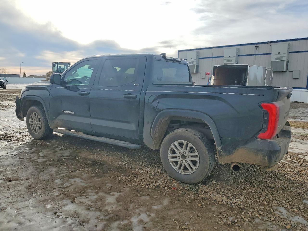 2023 Toyota Tundra - Фото 2