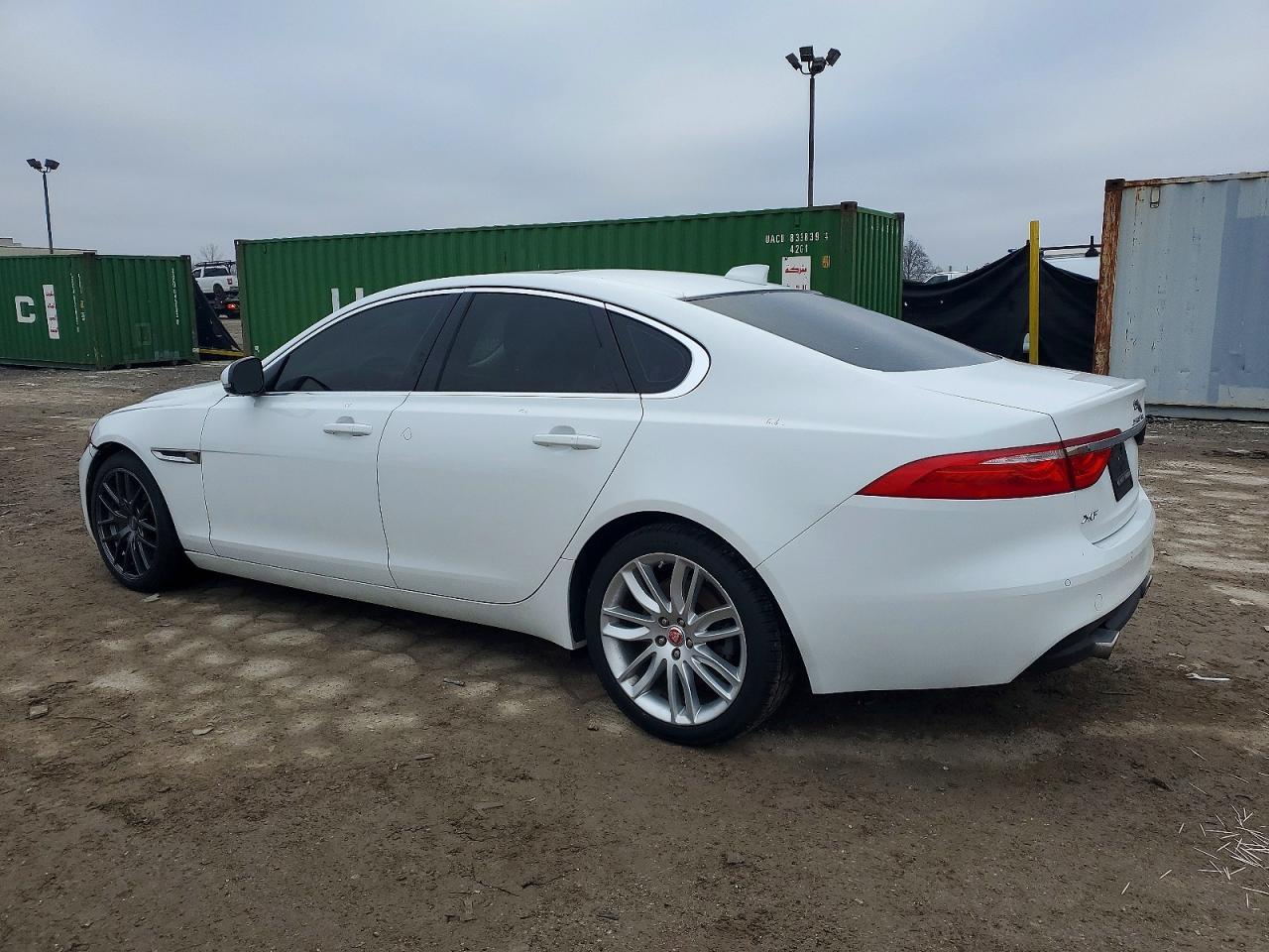 2016 Jaguar Xf Prestige - Фото 2