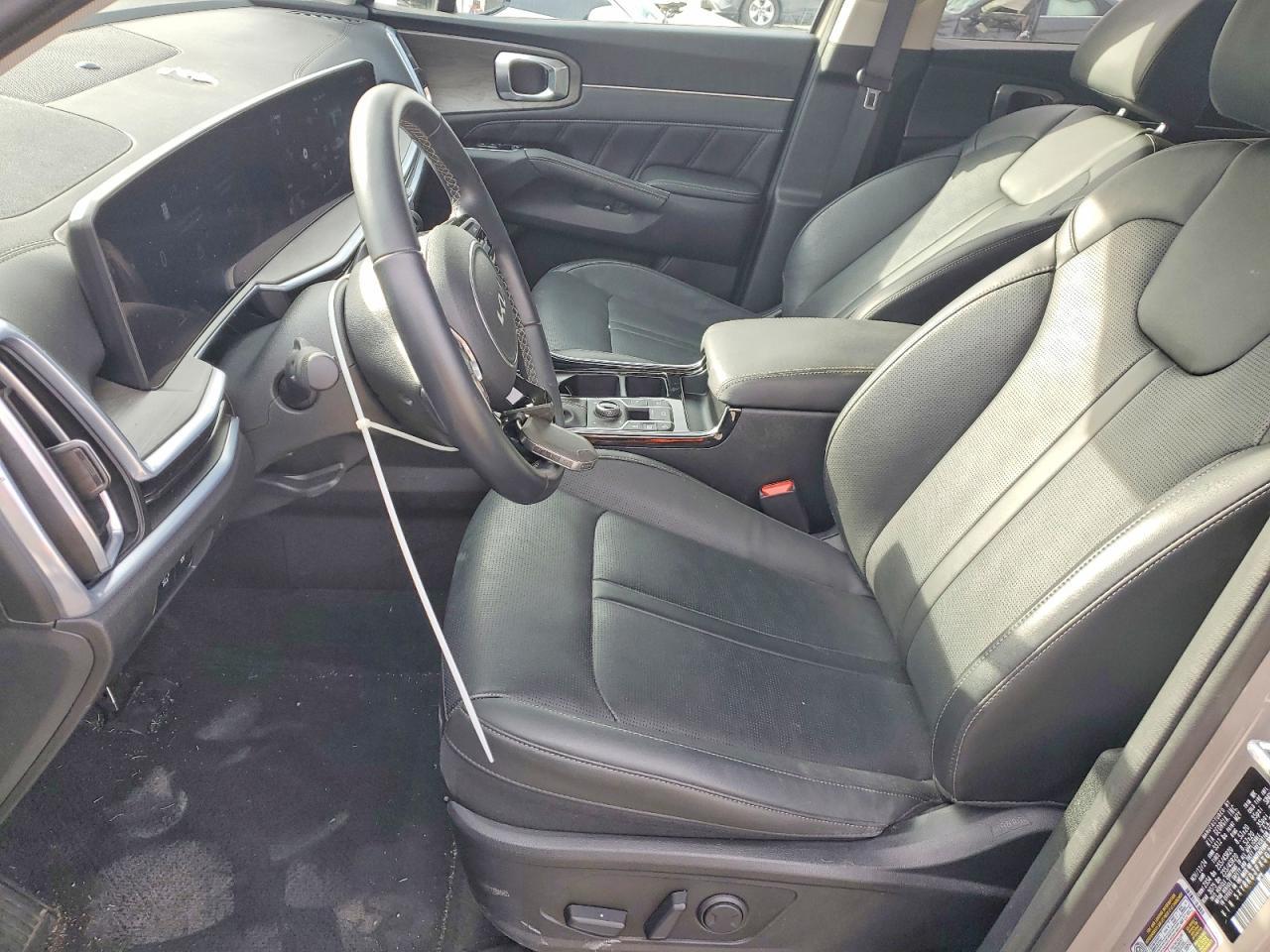 2025 Kia Sorento Sx - Image 7