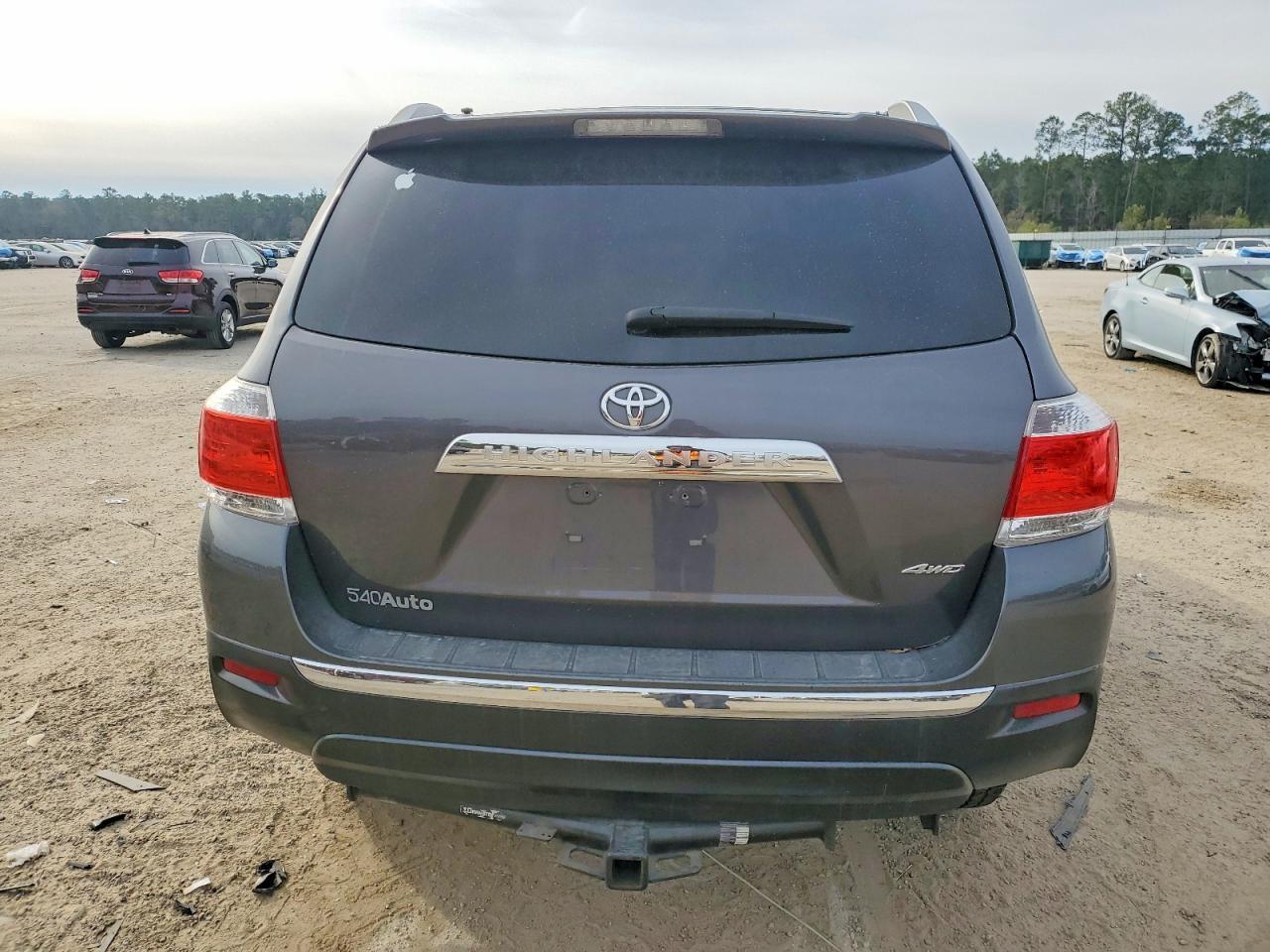 2012 Toyota Highlander Base - Фото 6