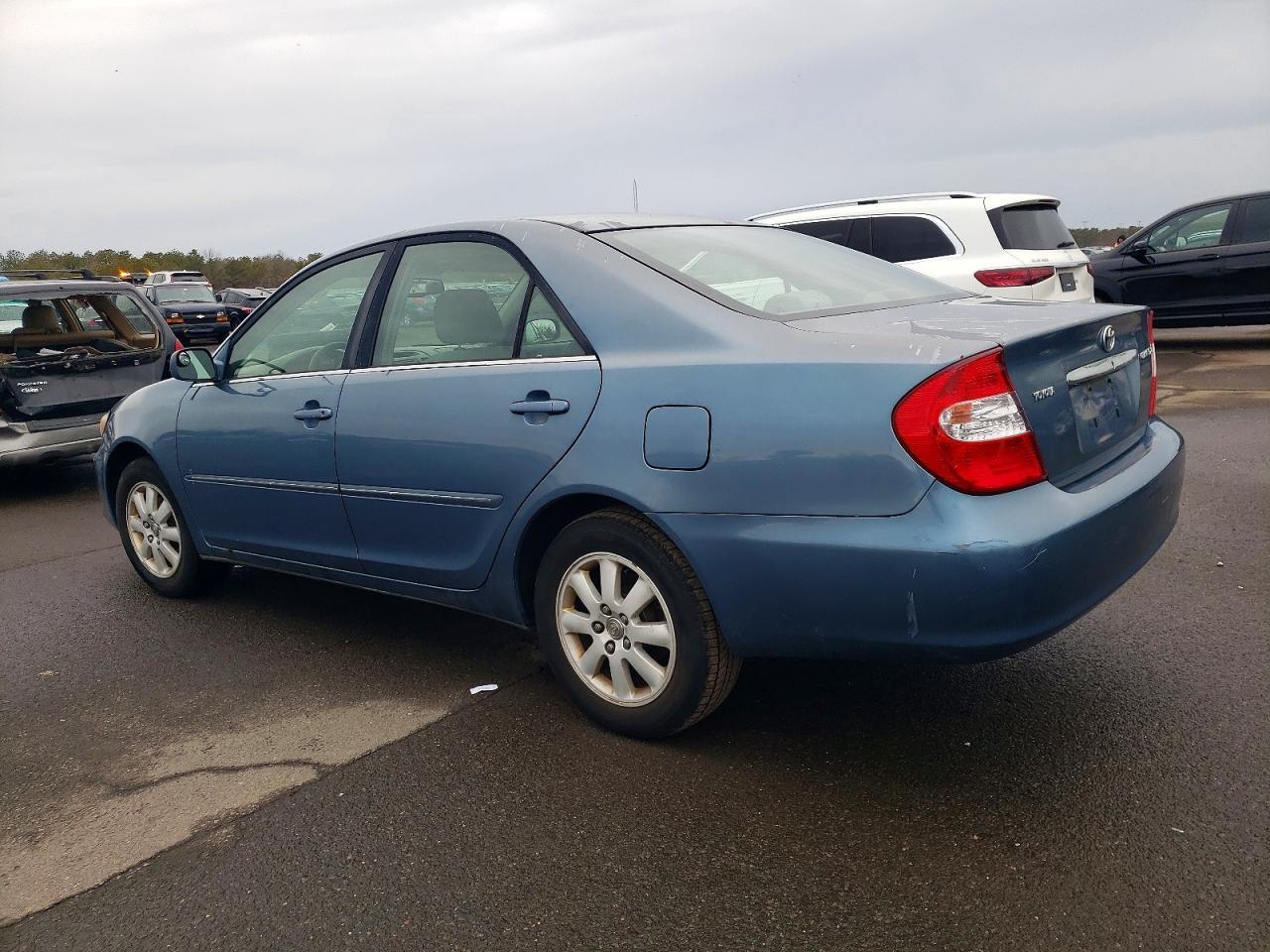 2003 Toyota Camry - Фото 2