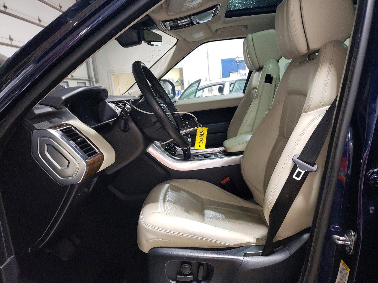 2020 Land Rover Range Rover Sport Hse - Image 7