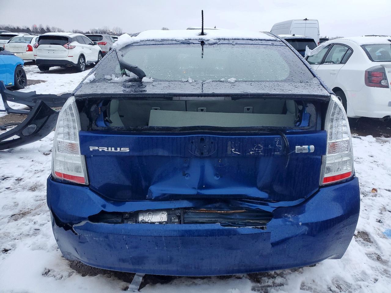 2011 Toyota Prius - Фото 6