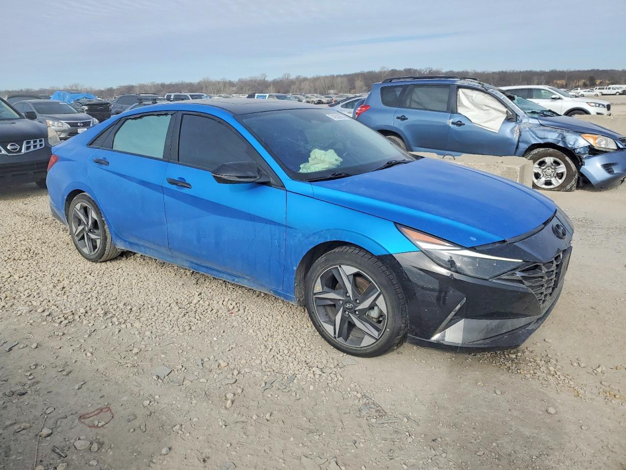 2023 Hyundai Elantra Limited - Image 4