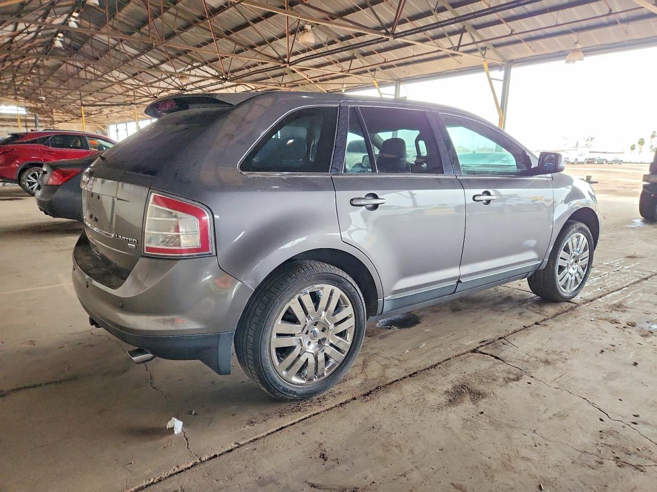 2010 Ford Edge Limited - Image 3