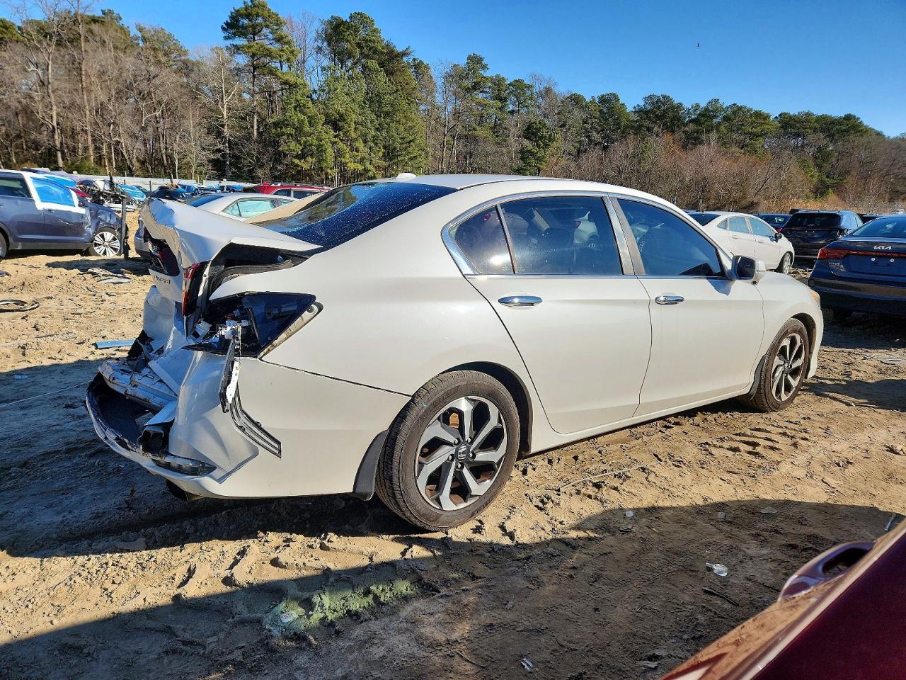2017 Honda Accord Ex - Фото 3