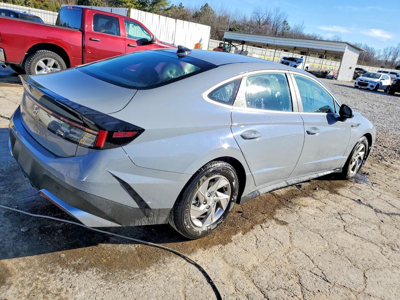 2026 Hyundai Sonata Se - Image 3
