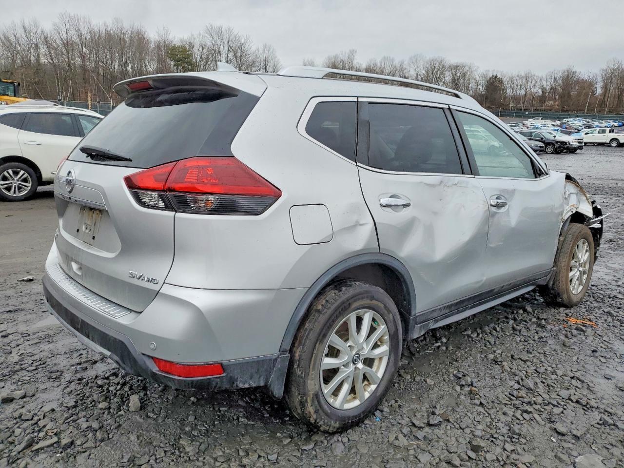 2019 Nissan Rogue S - Фото 3