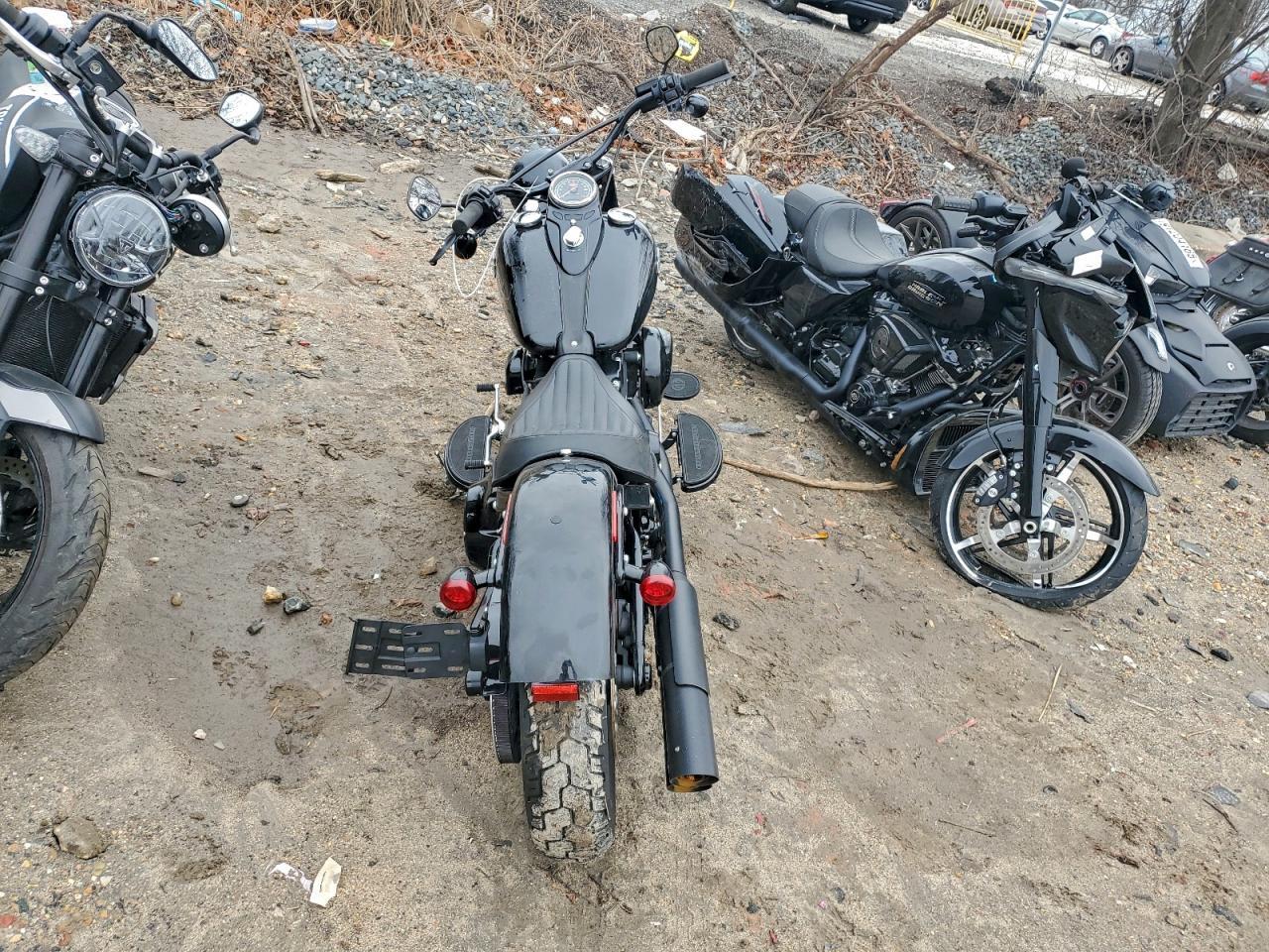 2017 Harley Davidson Flss Softail Slim S - Фото 6