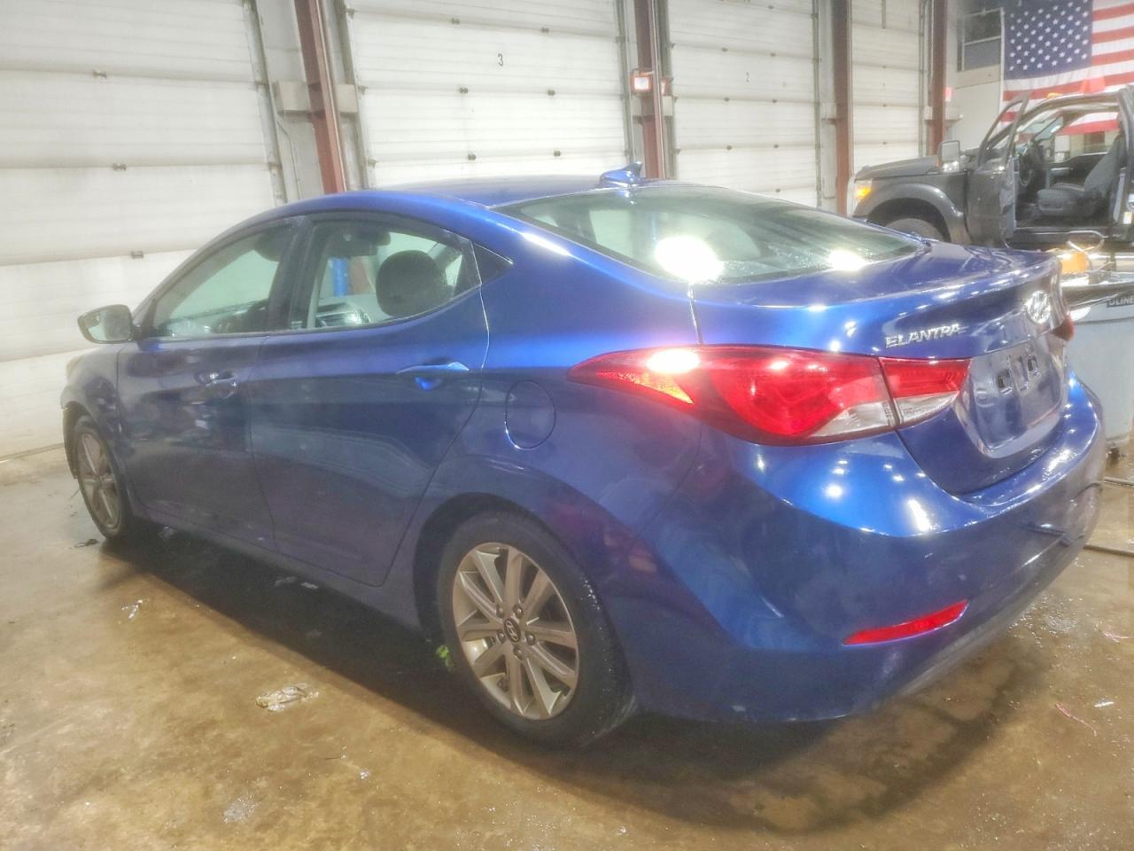 2016 Hyundai Elantra Se - Image 2