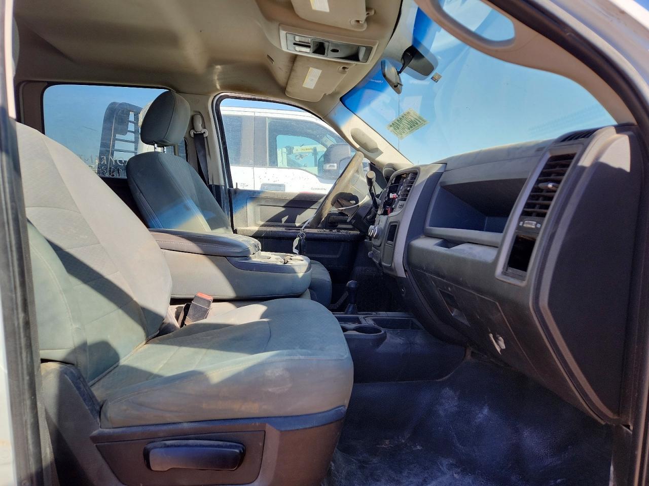 2018 Ram 2500 St Utility / Service Truck - Фото 7
