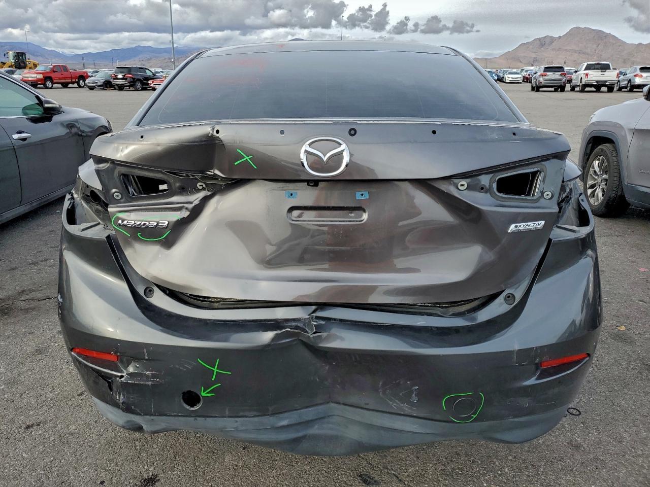 2018 Mazda 3 Touring - Image 6