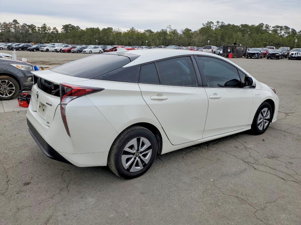 2016 Toyota Prius Two Eco - Image 3