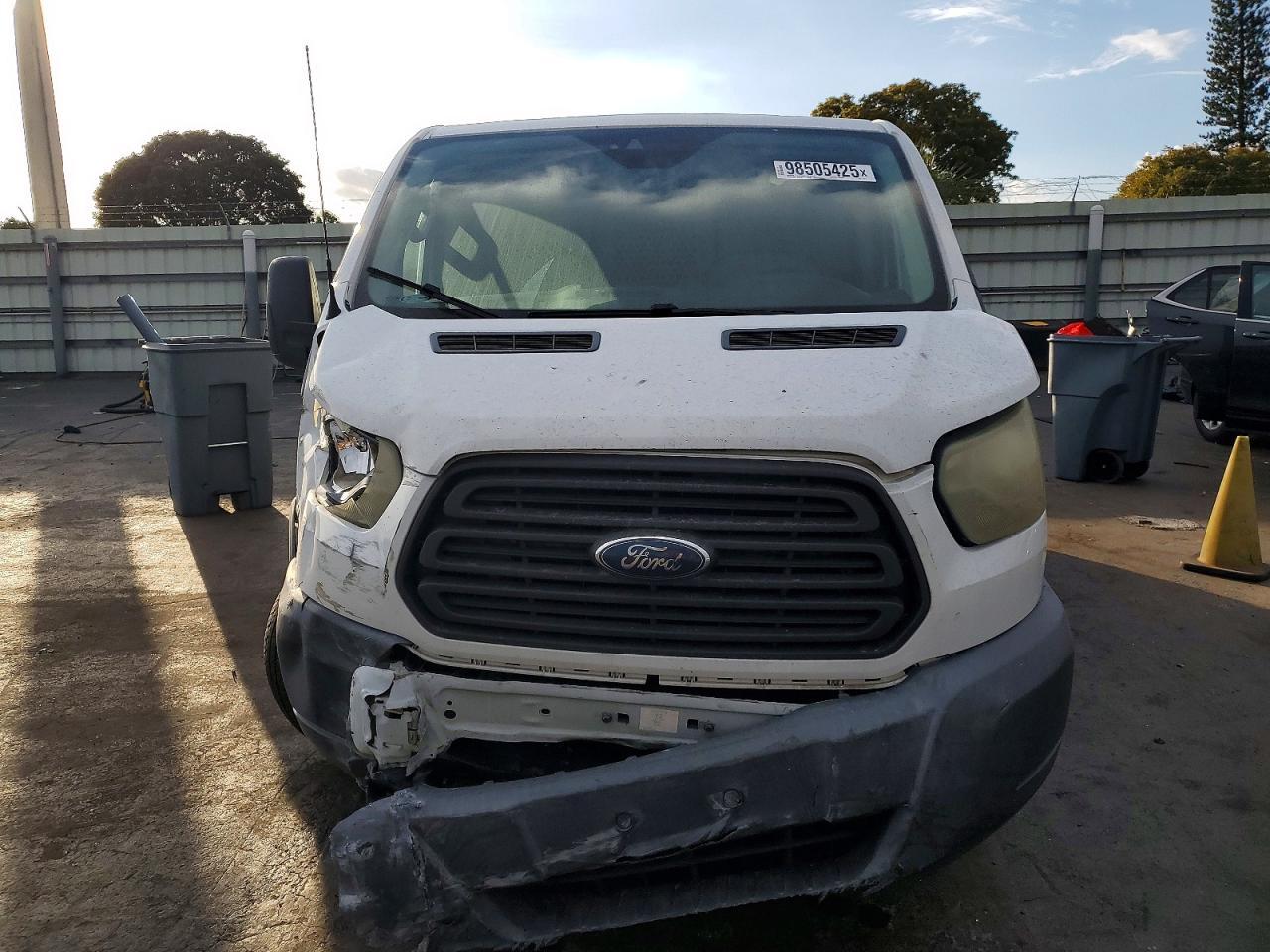 2016 Ford Transit T-150 - Image 5