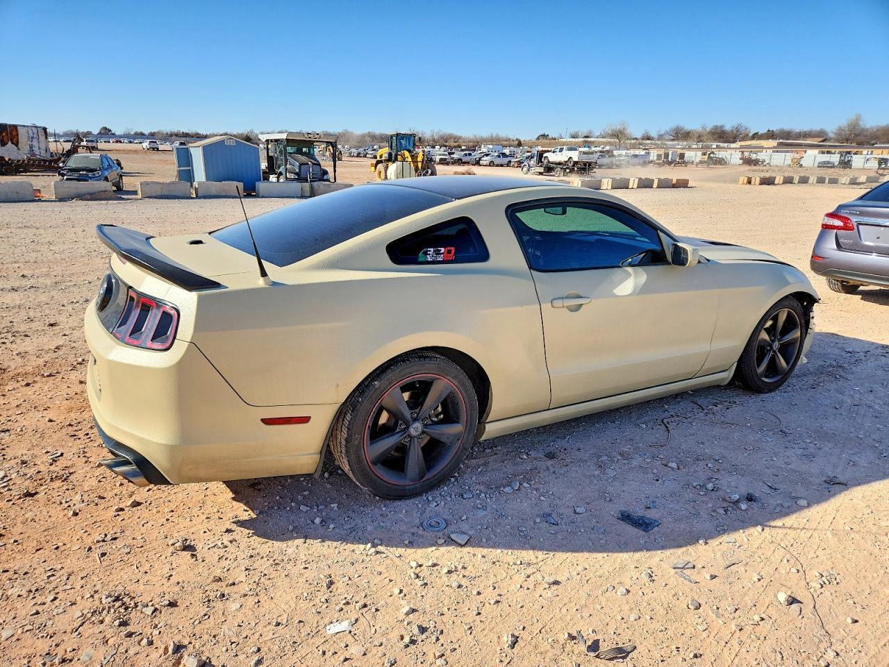 2014 Ford Mustang - Фото 3