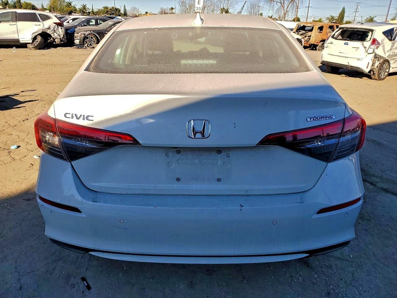 2024 Honda Civic Touring - Image 6