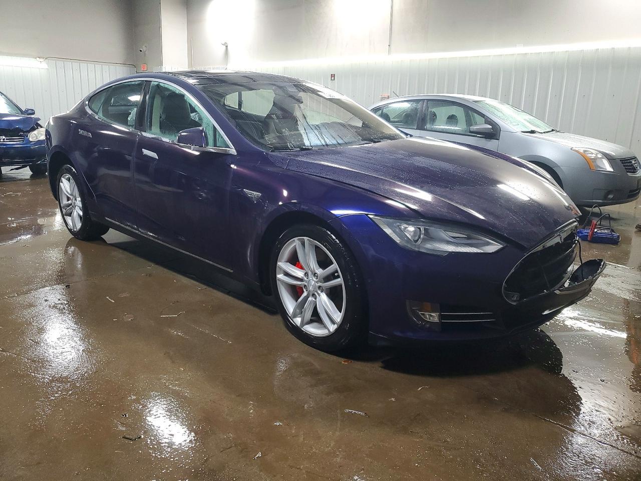 2015 Tesla Model S P85D - Image 4