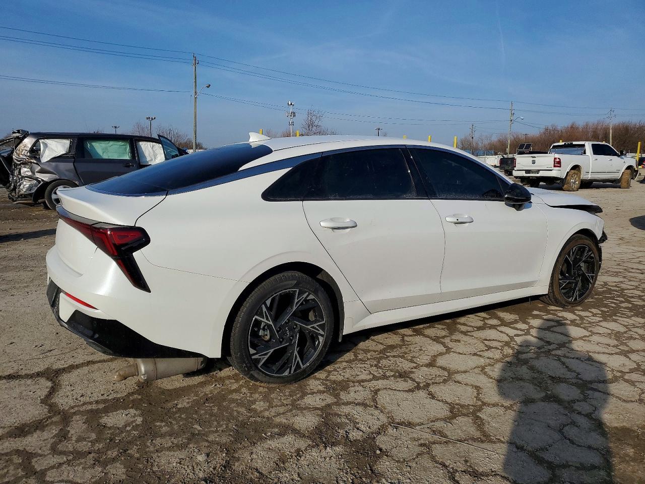 2025 Kia K5 Gt-Line - Фото 3