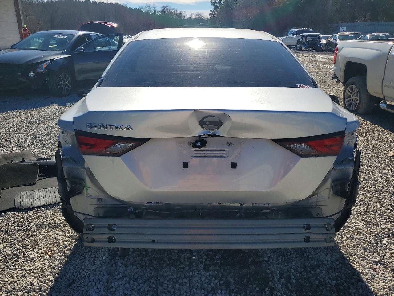 2021 Nissan Sentra S - Фото 6