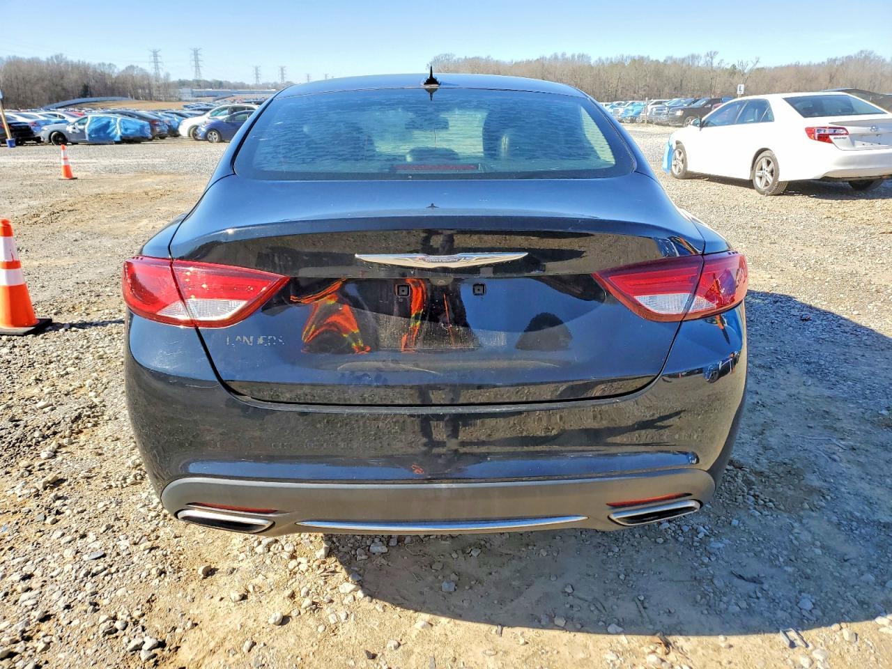 2017 Chrysler 200 Limited - Фото 6