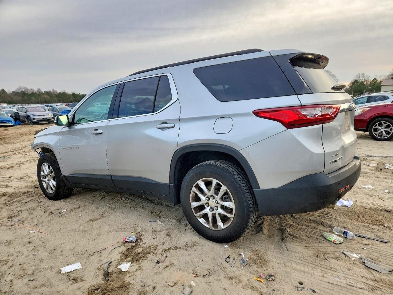 2019 Chevrolet Traverse Lt - Фото 2