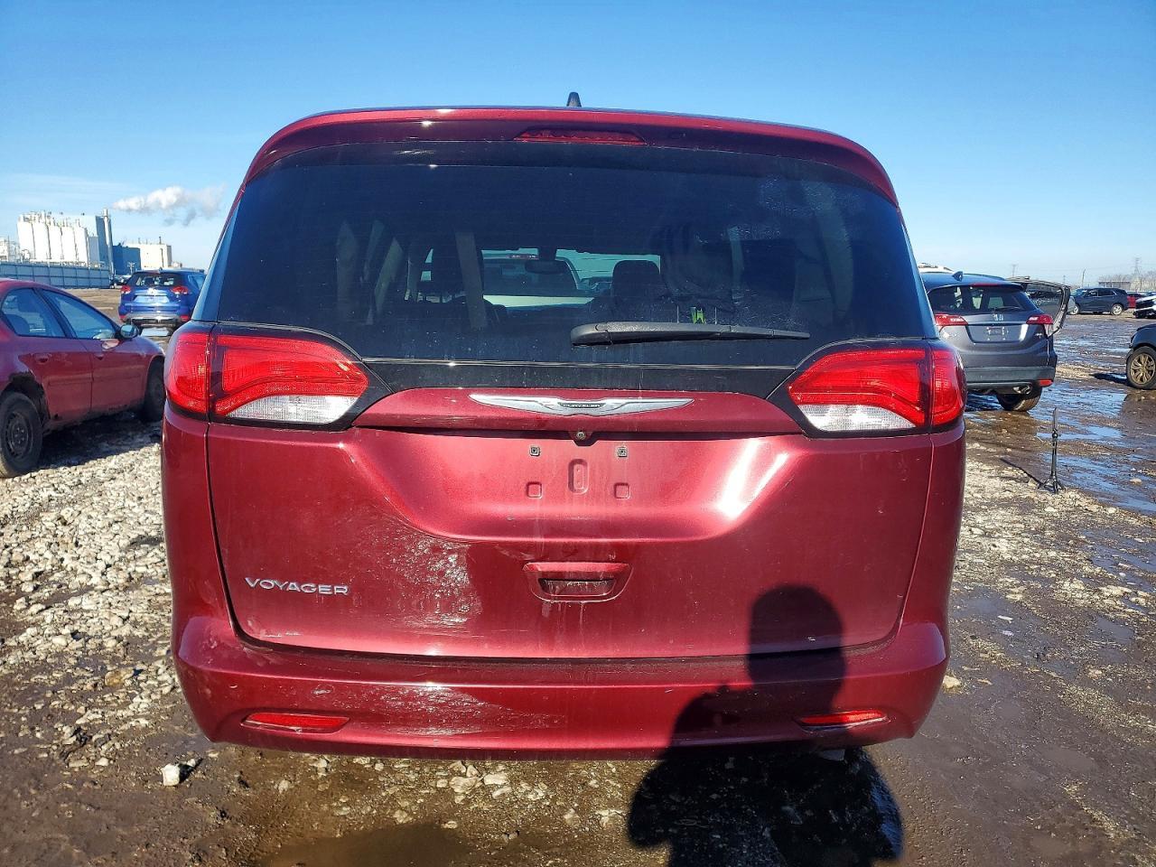 2021 Chrysler Voyager Lxi - Фото 6
