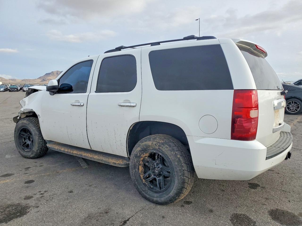 2013 Chevrolet Tahoe K1500 Lt - Фото 2