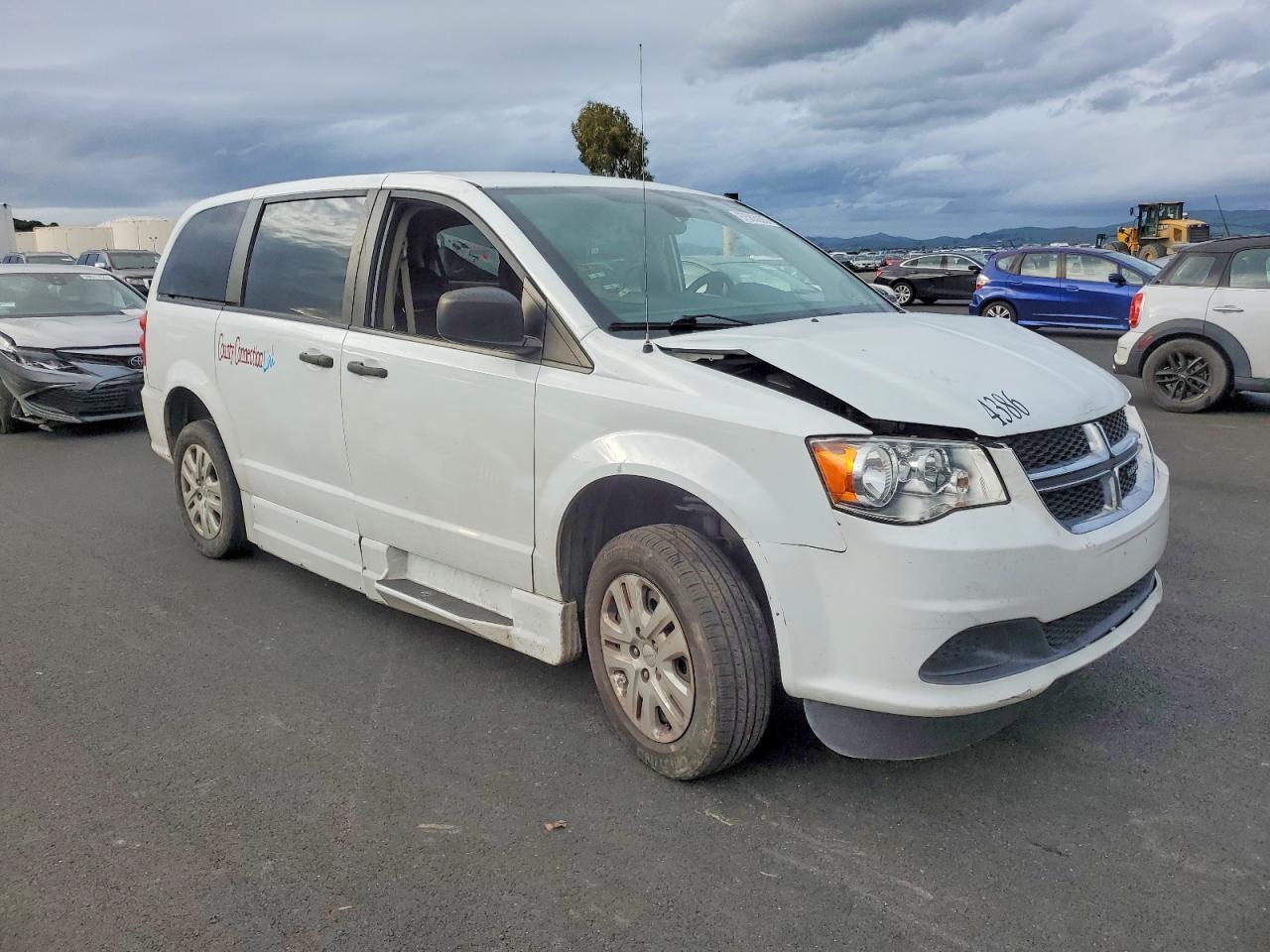 2019 Dodge Grand Caravan Se - Фото 4