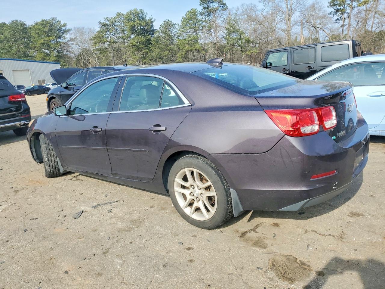 2015 Chevrolet Malibu - Image 2