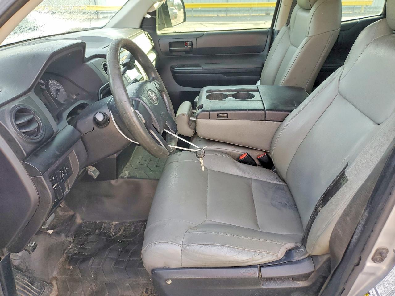 2015 Toyota Tundra Double Cab Sr - Фото 7