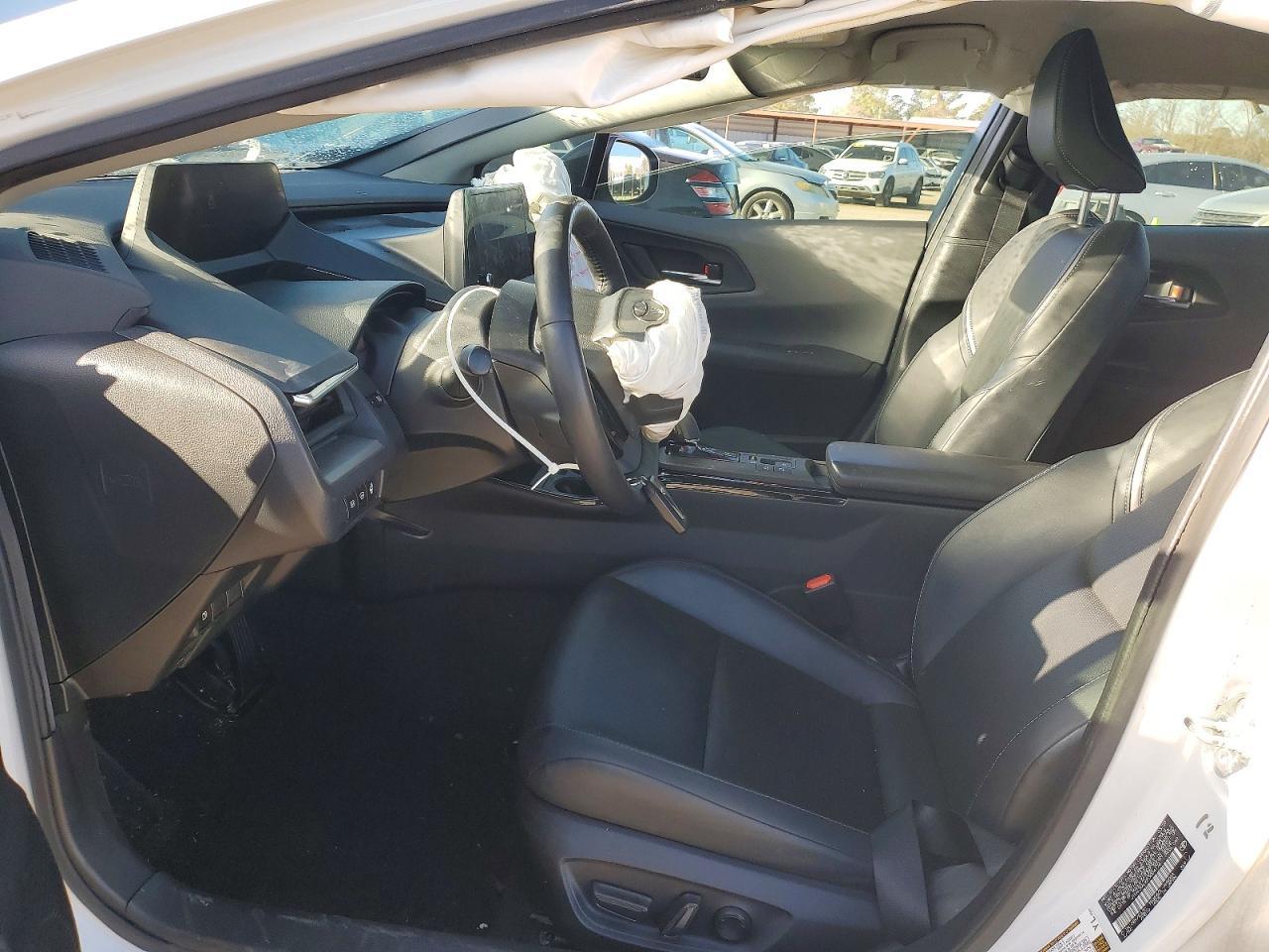 2023 Toyota Prius Le - Фото 7