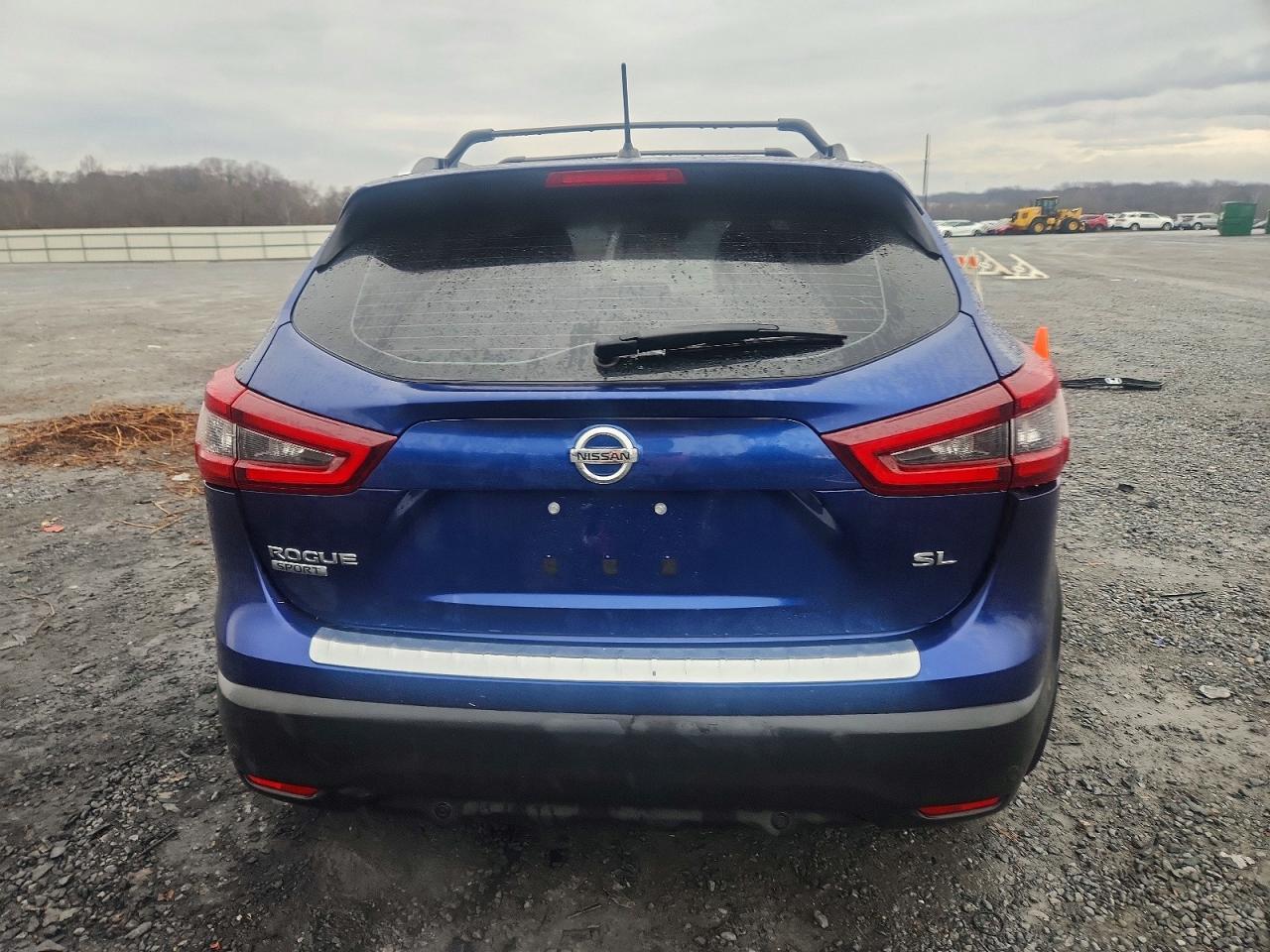2020 Nissan Rogue Sport S - Image 6