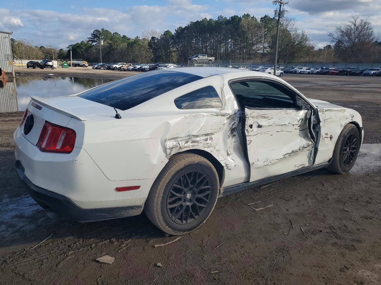 2012 Ford Mustang - Фото 3