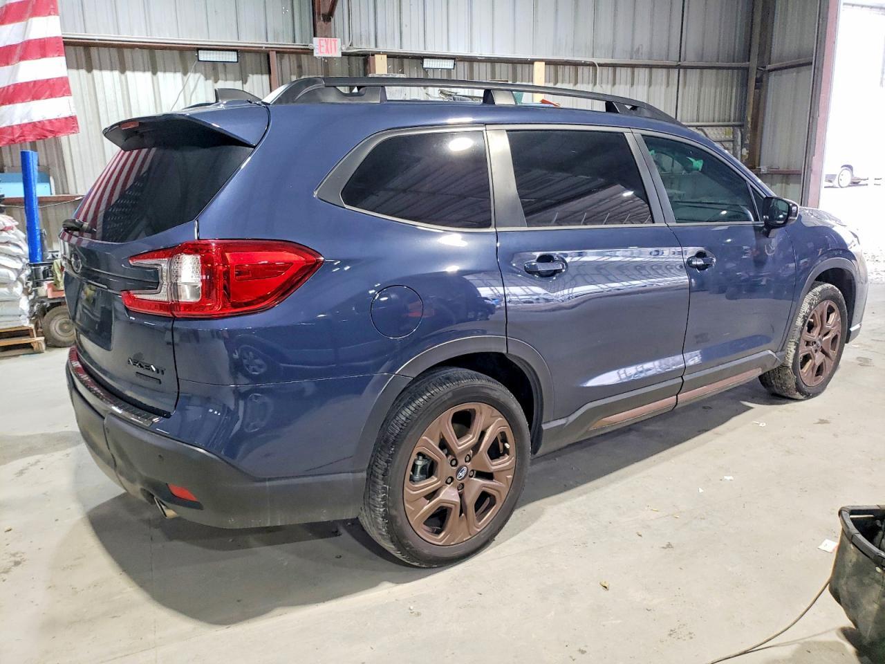 2025 Subaru Ascent Limited - Фото 3