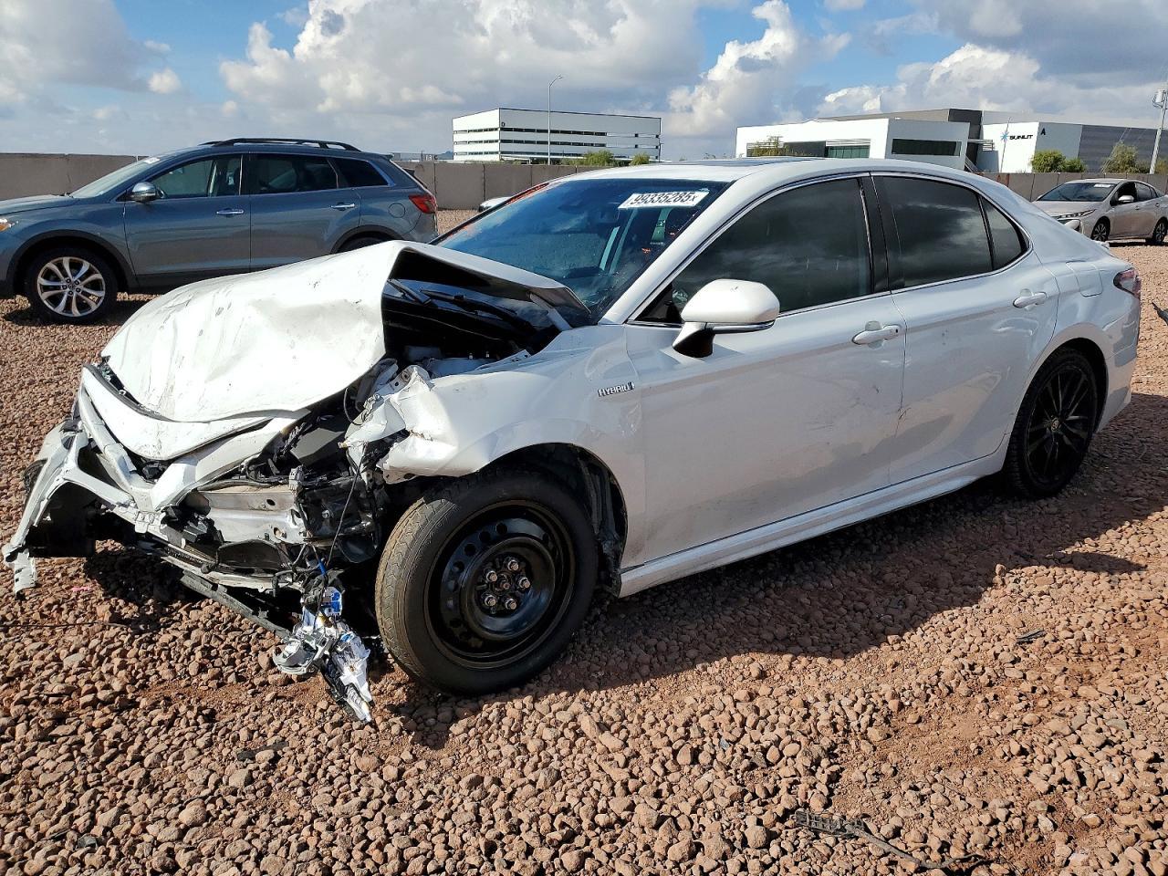 2021 Toyota Camry Hybrid Xse