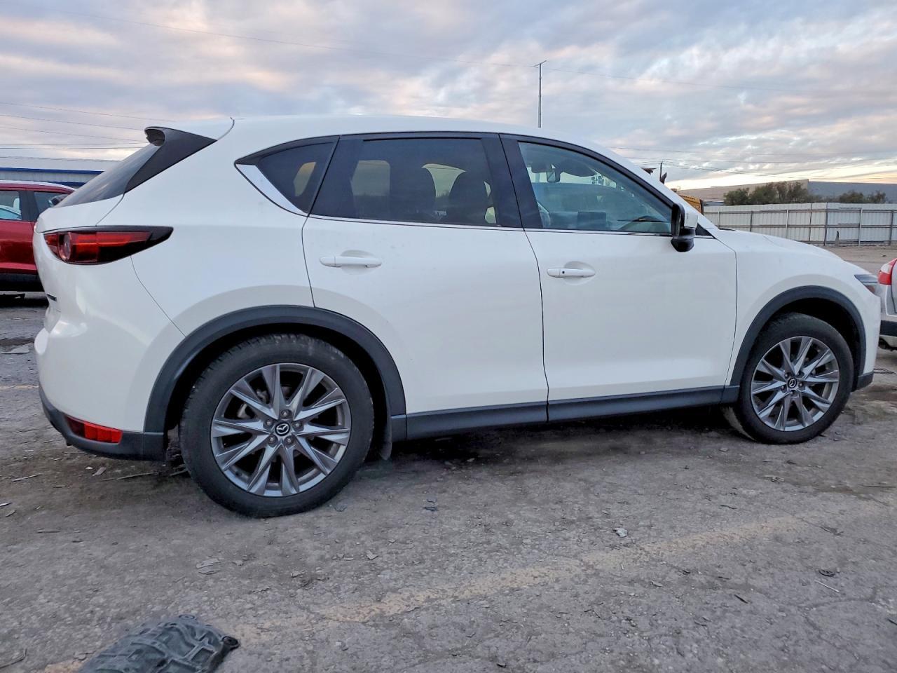 2021 Mazda Cx-5 Grand Touring - Фото 3