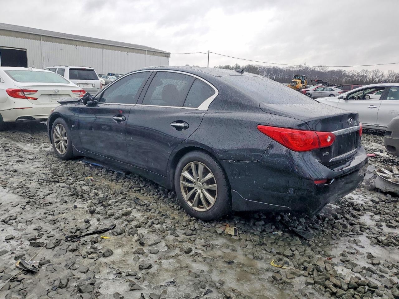 2015 Infiniti Q50 Base - Image 2