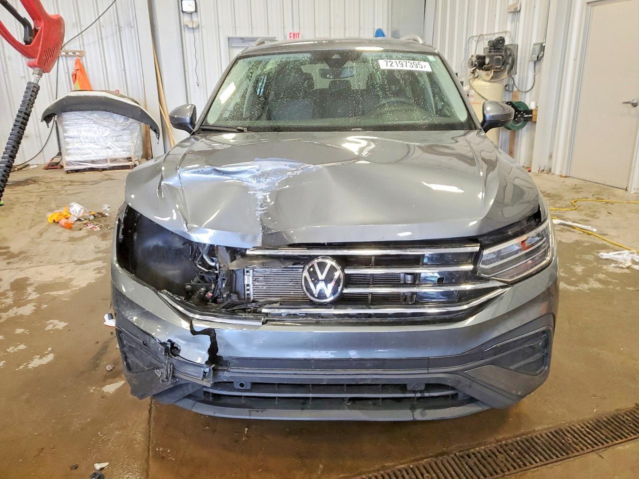 2023 Volkswagen Tiguan Se - Image 5