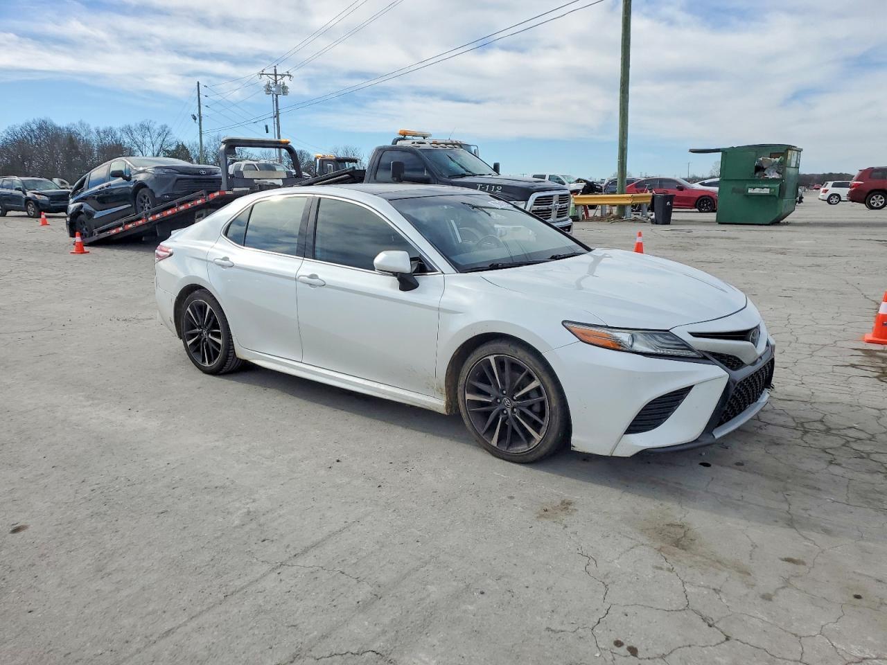 2019 Toyota Camry Xse - Фото 4