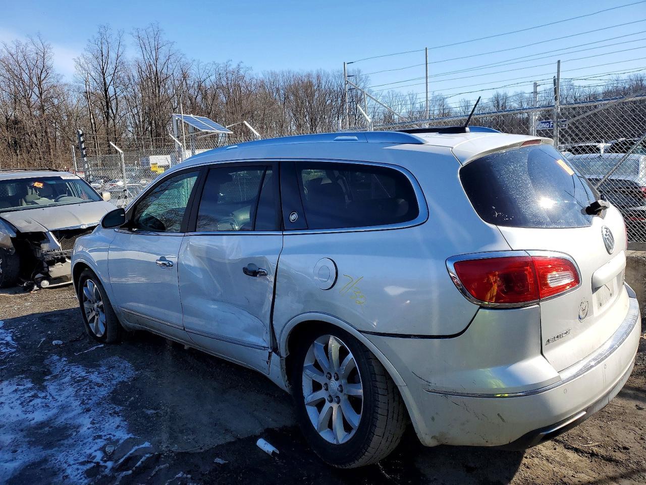 2016 Buick Enclave - Фото 2