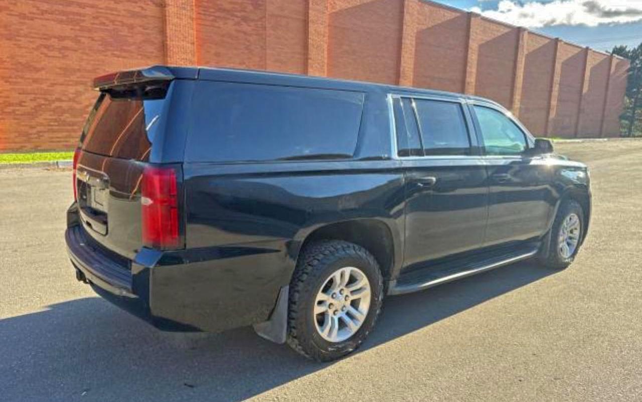 2016 Chevrolet Suburban K1500 - Фото 4