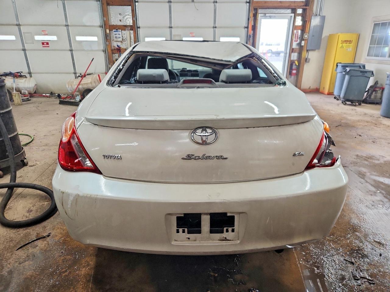 2005 Toyota Camry Solara Se - Image 6