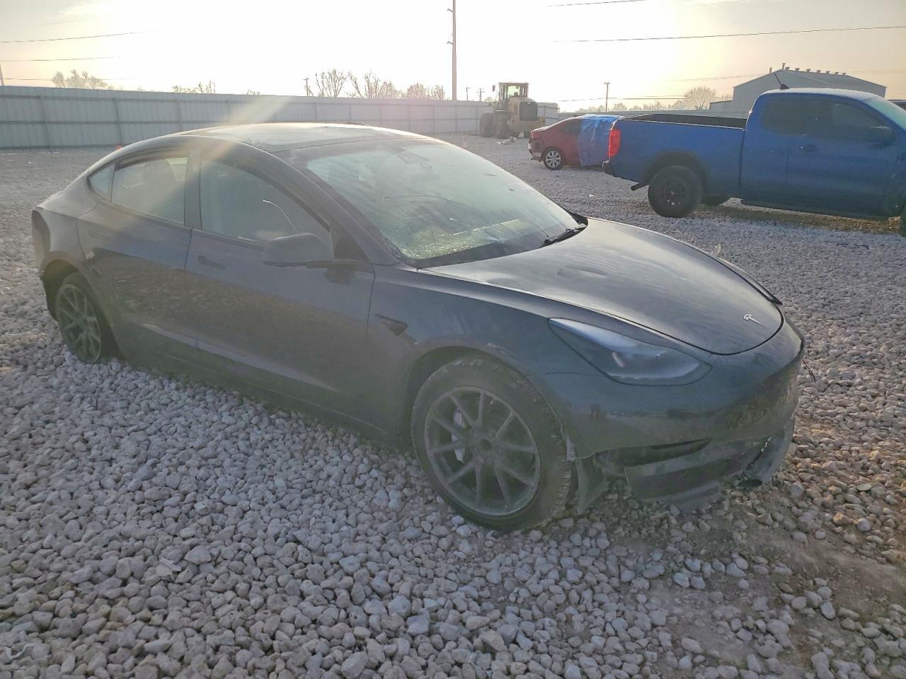 2023 Tesla Model 3 - Image 4