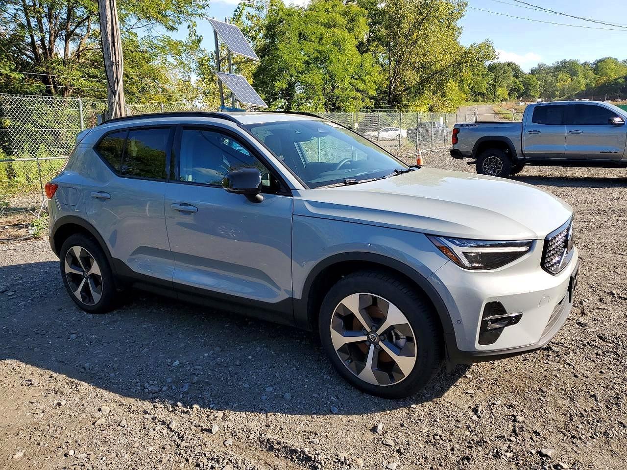 2024 Volvo Xc40 Plus - Фото 4