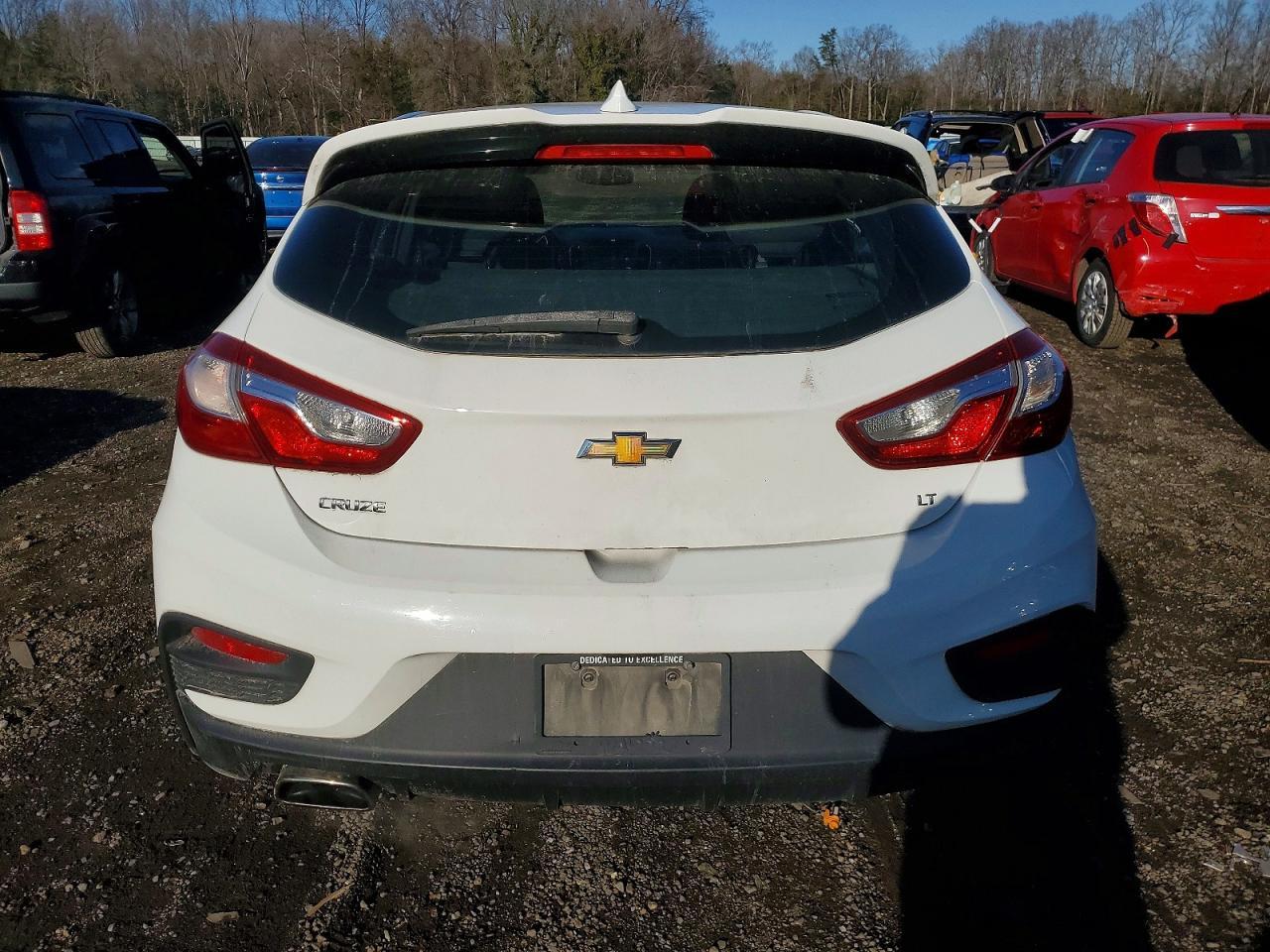 2017 Chevrolet Cruze Lt - Image 6
