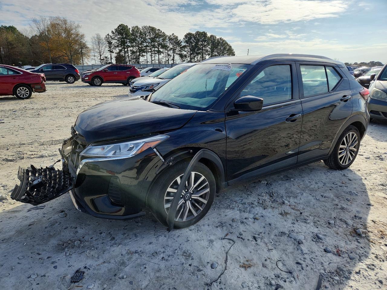 2022 Nissan Kicks Sv