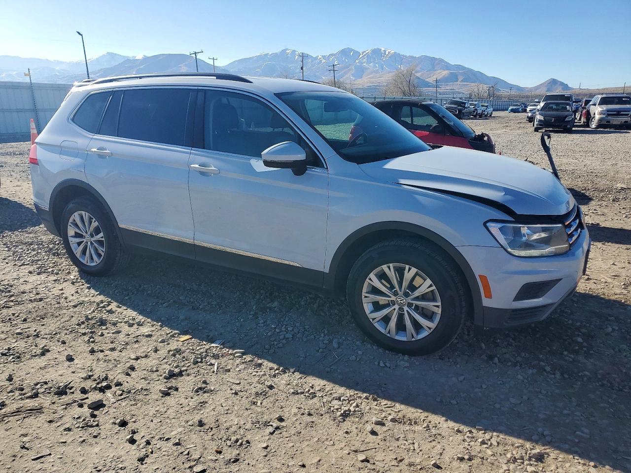 2018 Volkswagen Tiguan Se - Фото 4