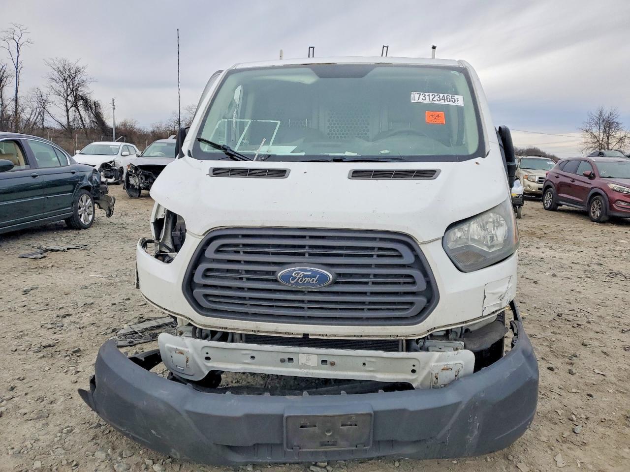 2015 Ford Transit T-150 - Фото 5